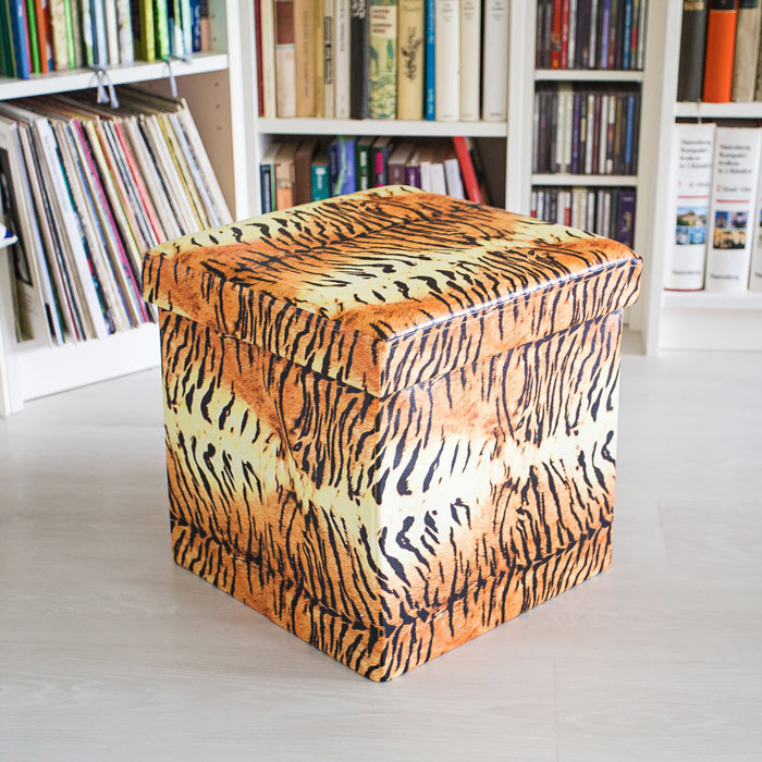 World Menagerie Stutler Ottoman mit Aufbewahrungsfach | Wayfair.de